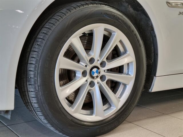 BMW 525 2013 TwinPower Turbo A xDrive F11 Touring Business Automatic