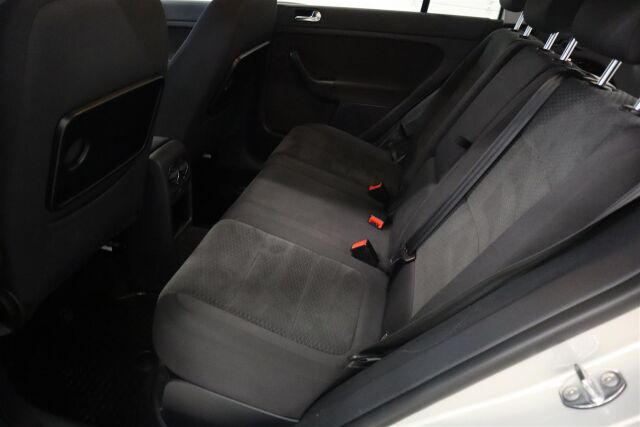 VOLKSWAGEN Golf Plus 2013 Comfortline 1,2 TSI 77 kW (105 hv) DSG-autom.