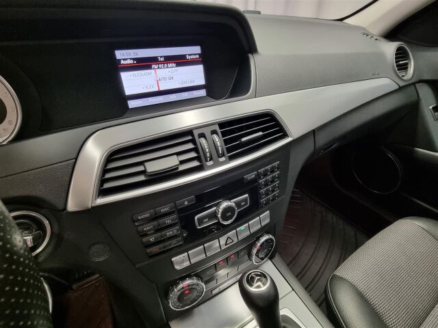 MERCEDES-BENZ C 2013 180 BE A Premium Business Avantgarde / Koukku / Tutka / M-Lämmitin