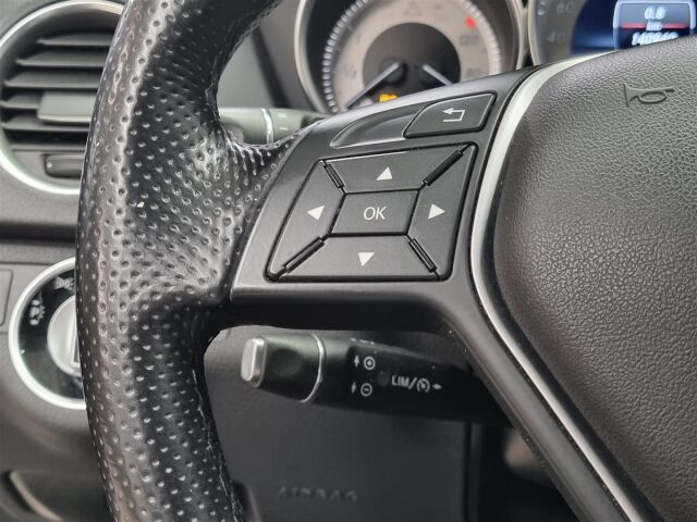 MERCEDES-BENZ C 2013 180 BE A Premium Business Avantgarde / Koukku / Tutka / M-Lämmitin