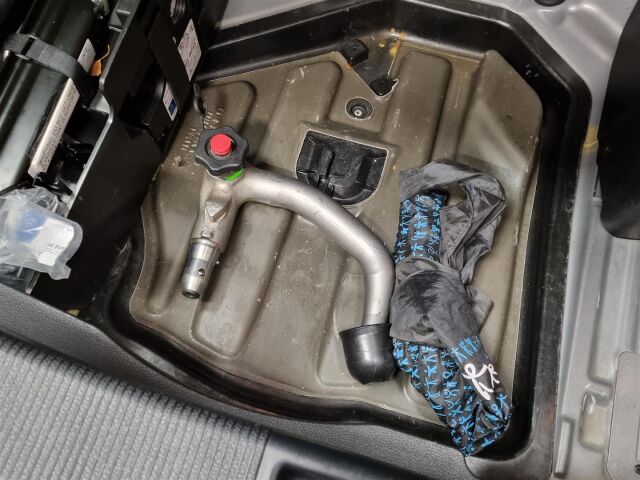 MERCEDES-BENZ C 2013 180 BE A Premium Business Avantgarde / Koukku / Tutka / M-Lämmitin