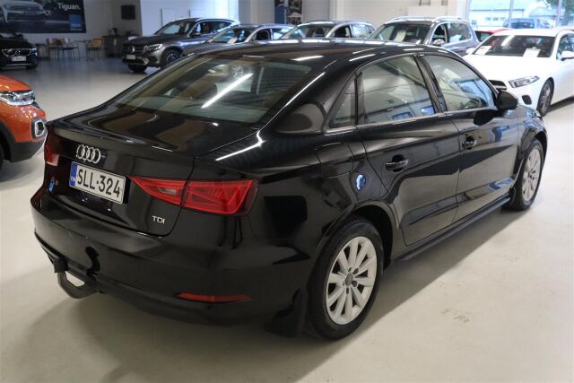 AUDI A3 2014 Sedan Business 1,6 TDI 77 kW S tronic