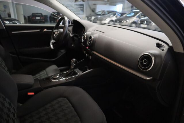 AUDI A3 2014 Sedan Business 1,6 TDI 77 kW S tronic