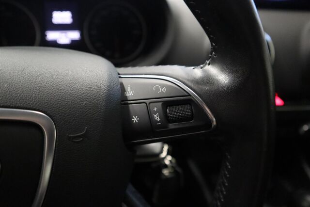AUDI A3 2014 Sedan Business 1,6 TDI 77 kW S tronic