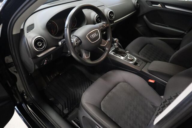 AUDI A3 2014 Sedan Business 1,6 TDI 77 kW S tronic