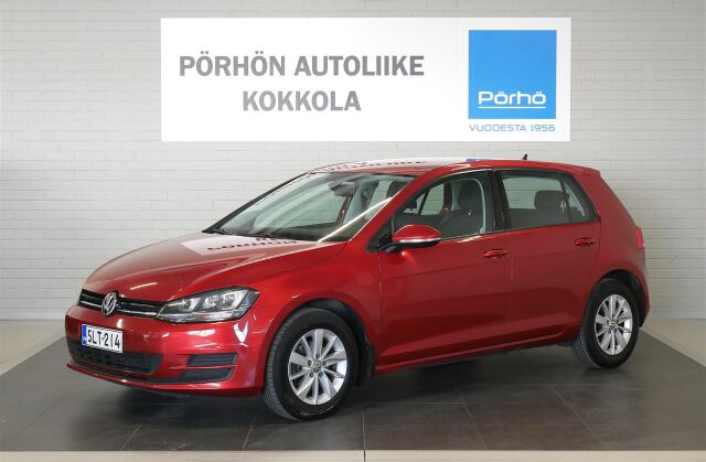 VOLKSWAGEN Golf 2015 Comfortline 1,2 TSI 81 kW (110 hv) DSG-automaatti