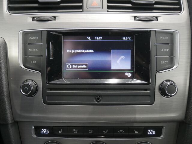 VOLKSWAGEN Golf 2015 Comfortline 1,2 TSI 81 kW (110 hv) DSG-automaatti