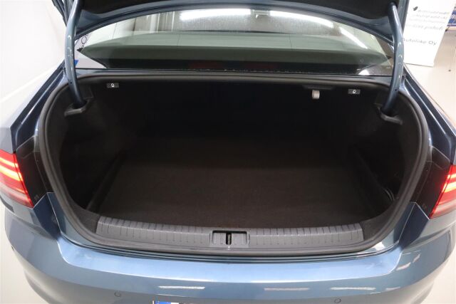 VOLKSWAGEN Passat 2015 Sedan Comfortline 1,4 TSI 92 kW (125 hv) BlueMotion Technology DSG-automaatti