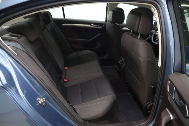 VOLKSWAGEN Passat 2015 Sedan Comfortline 1,4 TSI 92 kW (125 hv) BlueMotion Technology DSG-automaatti