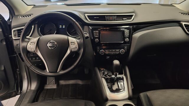 NISSAN Qashqai 2017 DIG-T 115 N-Connecta 2WD Xtronic * Vetokoukku / Moottorinlämmitin / Navi / P-kamera *