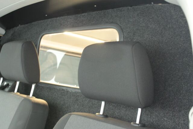 VOLKSWAGEN Transporter 2017 umpipakettiauto Pitkä 2,0 TDI 150kW 4Motion DSG (4M16)