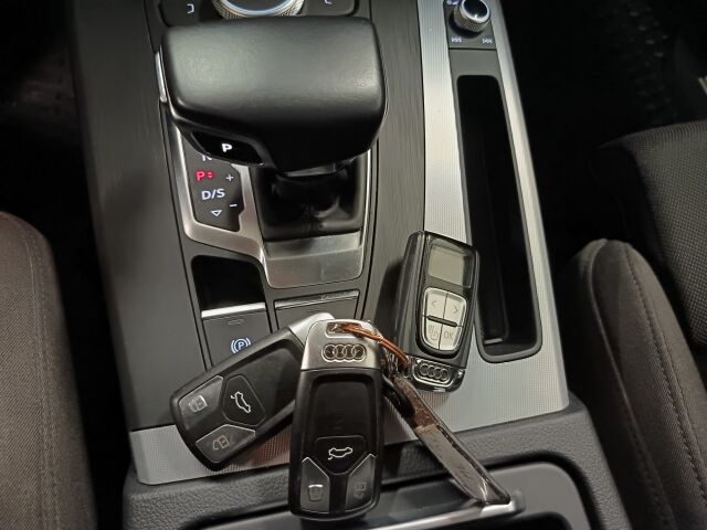 AUDI Q5 2017 Business Sport 2,0 TDI 140 kW quattro S tronic