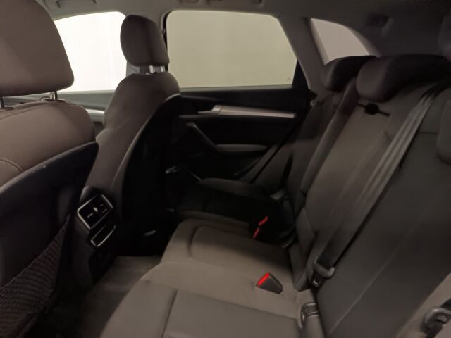 AUDI Q5 2017 Business Sport 2,0 TDI 140 kW quattro S tronic