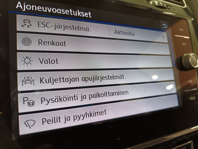 VOLKSWAGEN Golf 2017 Variant Highline 1,4 TSI 92 kW (125 hv) DSG-automaatti