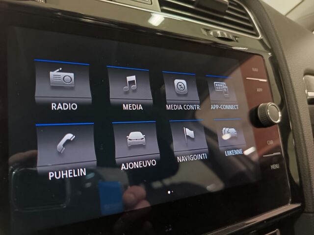 VOLKSWAGEN Golf 2017 Variant Highline 1,4 TSI 92 kW (125 hv) DSG-automaatti