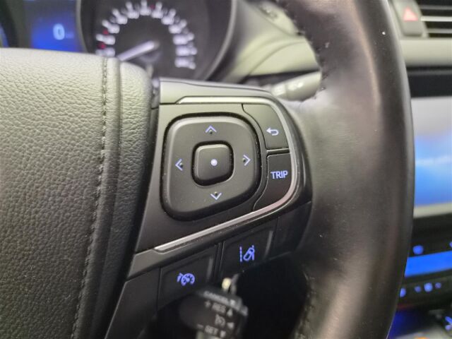 TOYOTA Avensis 2017 1,8 Valvematic Active Edition Touring Sports Multidrive S