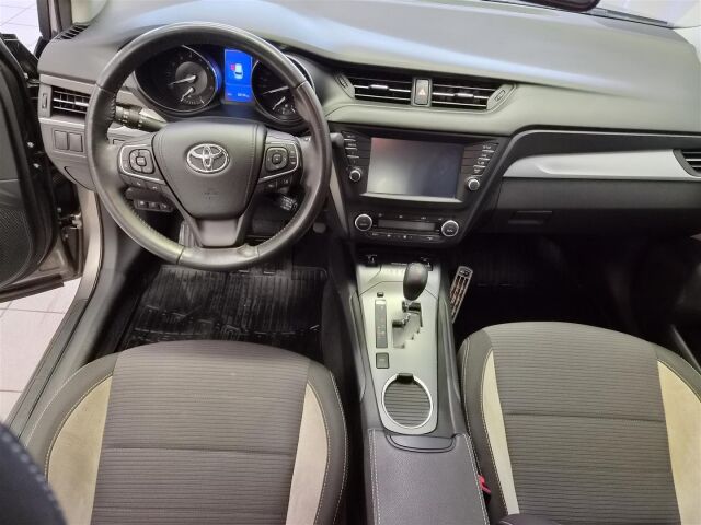 TOYOTA Avensis 2017 1,8 Valvematic Active Edition Touring Sports Multidrive S