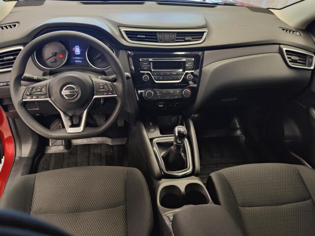 NISSAN Qashqai 2017 DIG-T 115 Visia City 2WD 6M/T