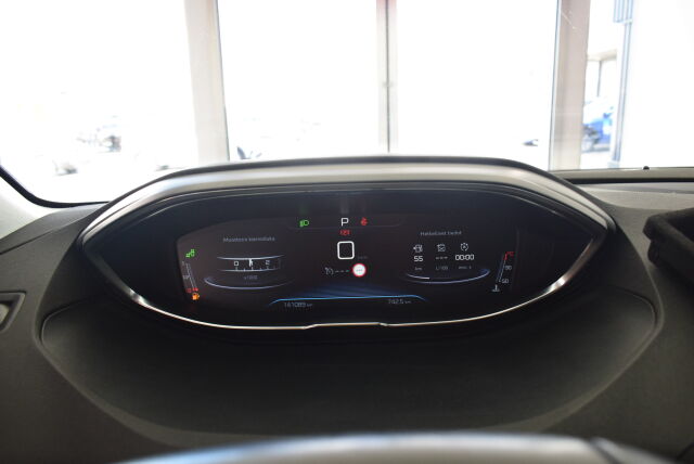 PEUGEOT 3008 2018 Allure PureTech 130 Automaatti