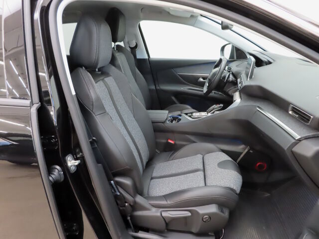 Peugeot 3008 2018 Allure PureTech 130 Automaatti