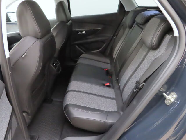Peugeot 3008 2018 Allure PureTech 130 Automaatti
