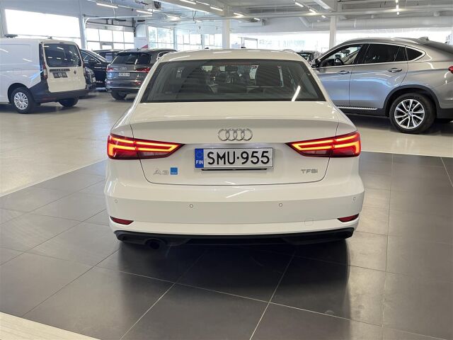 AUDI A3 2018 Sedan Pro Business Edition 1,0 TFSI 85 kW S tronic