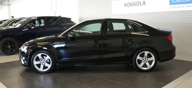 AUDI A3 2019 Sedan Pro Business Sport Edition 1,6 TDI 85 kW S tronic