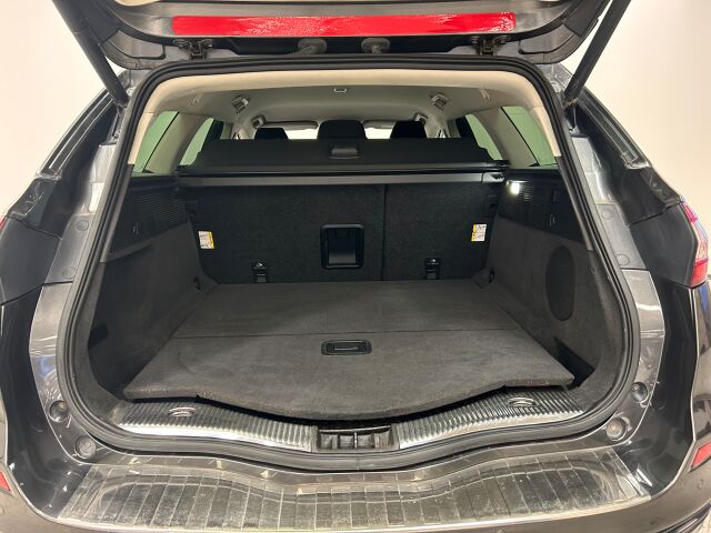 FORD Mondeo 2016 2,0 TDCi 180hv PowerShift Titanium Business Wagon AWD merkkihuollettu ja Webastolla