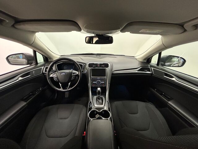 FORD Mondeo 2016 2,0 TDCi 180hv PowerShift Titanium Business Wagon AWD