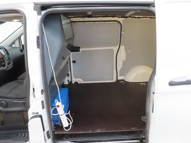 MERCEDES-BENZ Vito 2016 114CDI 4x4-3,05/32K keskipitkä A2 A SIS. ALV