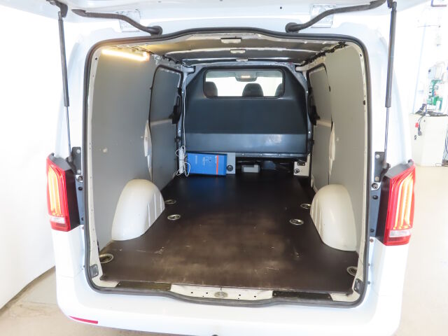 MERCEDES-BENZ Vito 2016 114CDI 4x4-3,05/32K keskipitkä A2 A SIS. ALV