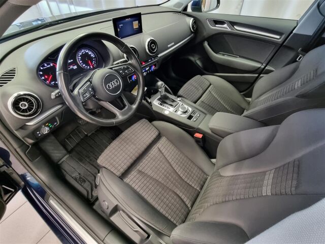 AUDI A3 2016 Sportback First Edition Business Sport 1,4 TFSI COD 110 kW ultra S tronic/ ACC / P-Tutka /M.Lämmiti