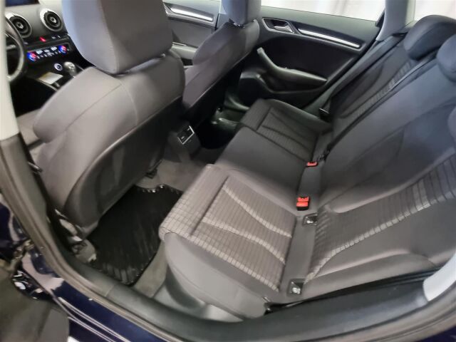 AUDI A3 2016 Sportback First Edition Business Sport 1,4 TFSI COD 110 kW ultra S tronic/ ACC / P-Tutka /M.Lämmiti