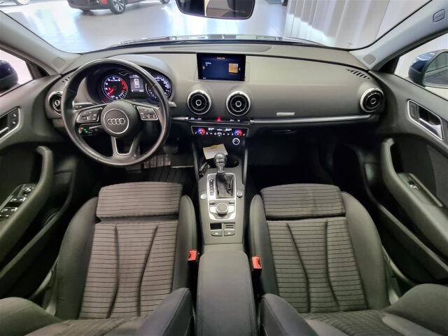 AUDI A3 2016 Sportback First Edition Business Sport 1,4 TFSI COD 110 kW ultra S tronic/ ACC / P-Tutka /M.Lämmiti