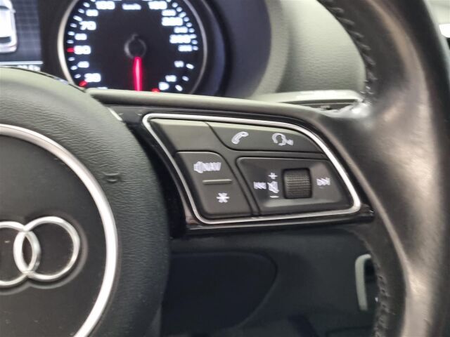 AUDI A3 2016 Sportback First Edition Business Sport 1,4 TFSI COD 110 kW ultra S tronic/ ACC / P-Tutka /M.Lämmiti