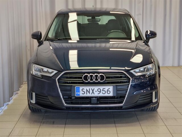 AUDI A3 2016 Sportback First Edition Business Sport 1,4 TFSI COD 110 kW ultra S tronic/ ACC / P-Tutka /M.Lämmiti