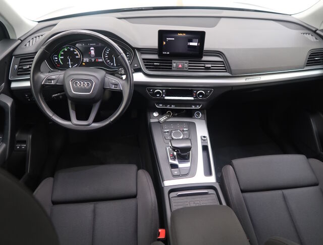 Audi Q5 2020 Launch Edition 55 TFSI e quattro S tronic
