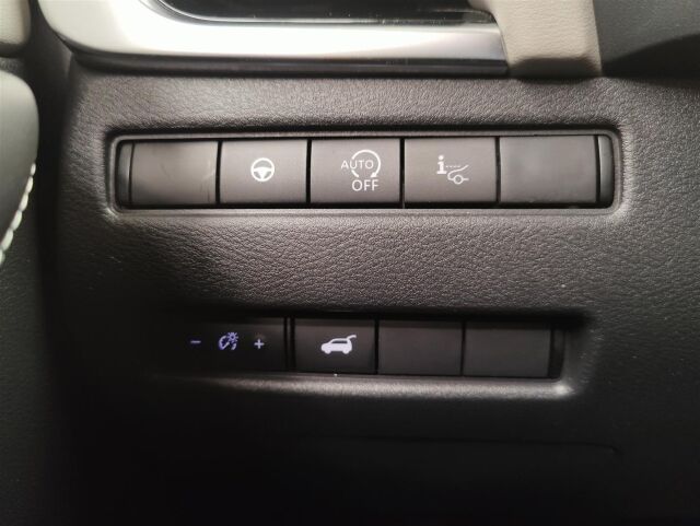 NISSAN Qashqai 2022 MHEV 158 Xtronic 2WD Tekna  * ACC / Navi / P-kamera / Lämmitettävät Ratti ja Tuulilasi *