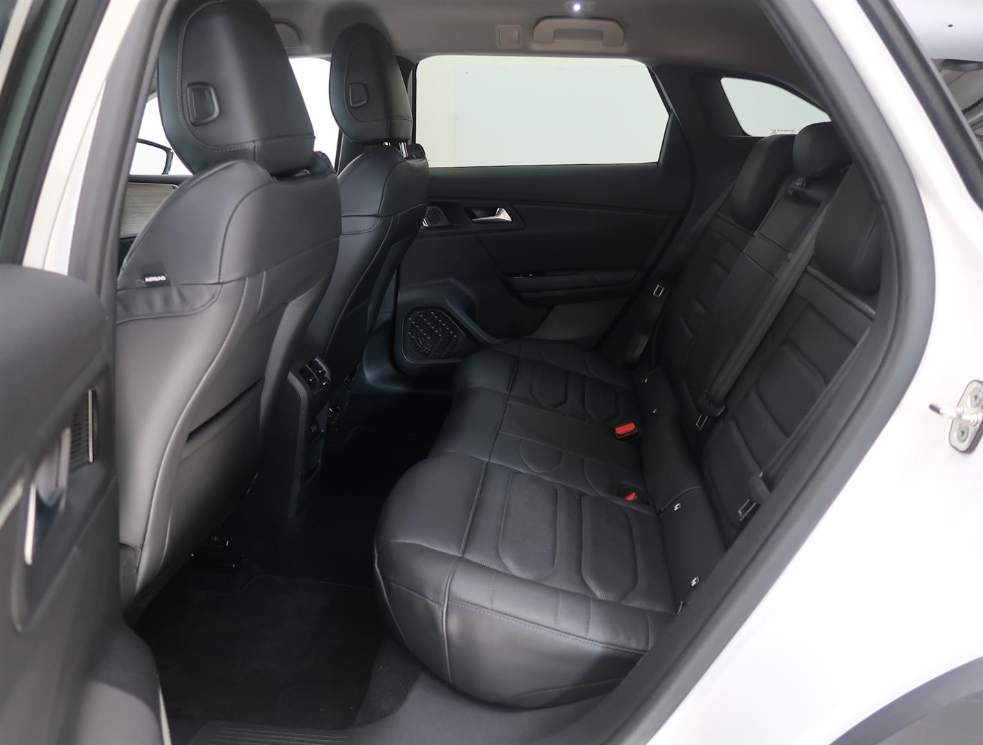Citroen C5 X 2022, kuva 7/8