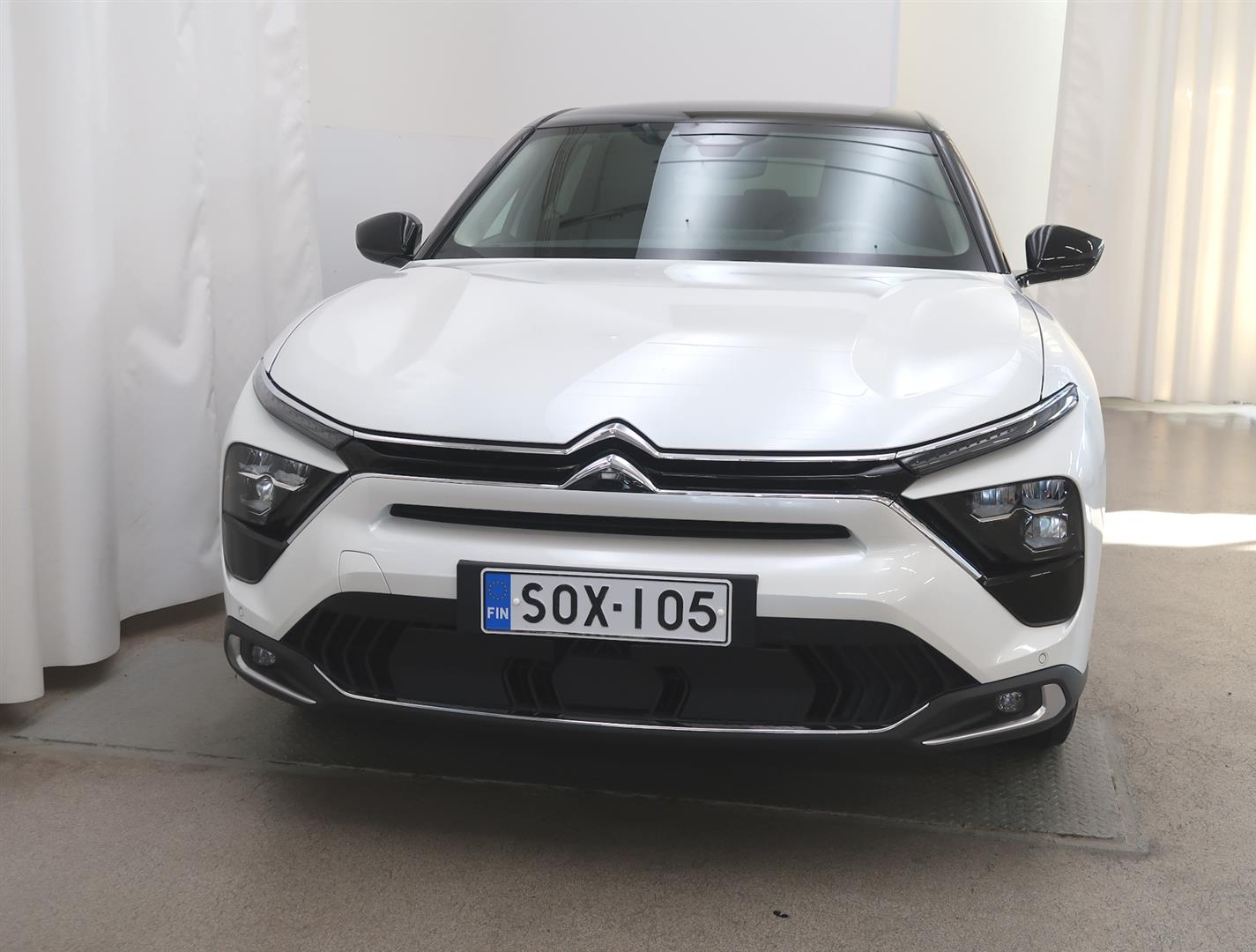 Citroen C5 X 2022, kuva 2/8