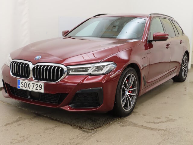 BMW 530 2022 G31 Touring 530e xDrive A Charged Edition M Sport Plug-in Hybrid