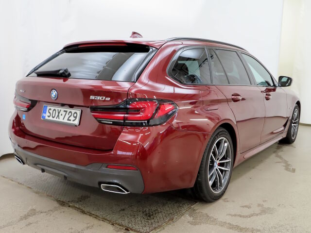BMW 530 2022 G31 Touring 530e xDrive A Charged Edition M Sport Plug-in Hybrid