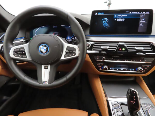 BMW 530 2022 G31 Touring 530e xDrive A Charged Edition M Sport Plug-in Hybrid