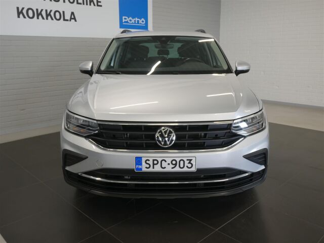VOLKSWAGEN Tiguan 2023 Comfort 1,5 TSI 110 kW DSG-automaatti