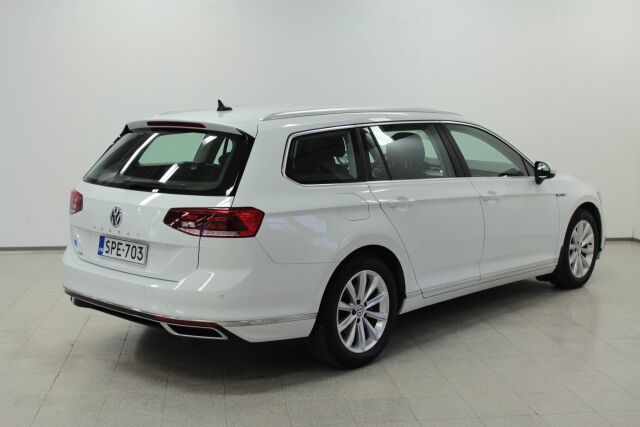 VOLKSWAGEN Passat 2020 Variant GTE Plug-In Hybrid 160 kW DSG-automaatti