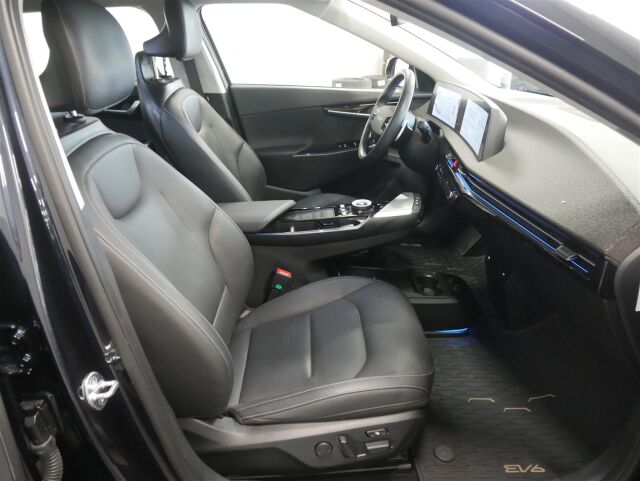 KIA EV6 2023 AWD 77kWh 325hv Comfort, 1-omisteinen suomiauto, takuu! Hieno yksilö!