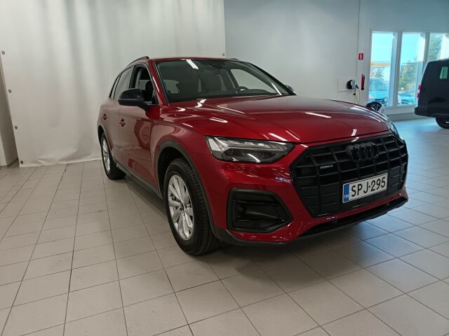 AUDI Q5 2023 Progress Plus 50 TFSI e 220 kW quattro S tronic**MAKIA KO KARAMELLI**