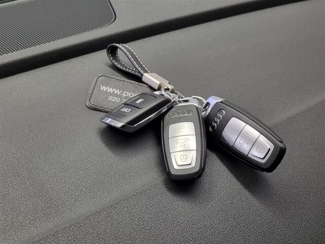 AUDI A3 2023 Sedan Progress 35 TFSI 110 kW MHEV S tronic / Webasto / Nahka sisusta / P-Kamera