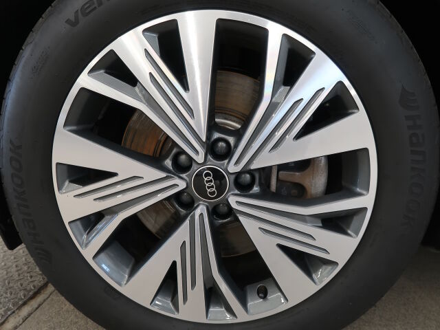 Audi Q4 e-tron 2023 SUV 45 e-tron quattro