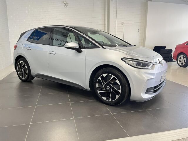 VOLKSWAGEN ID.3 2023 Pro  Business Max 150 kW, akku 58 kWh, 1-omisteinen, huippu varusteilla! Vähän ajettu HUIPPU YKSILÖ!